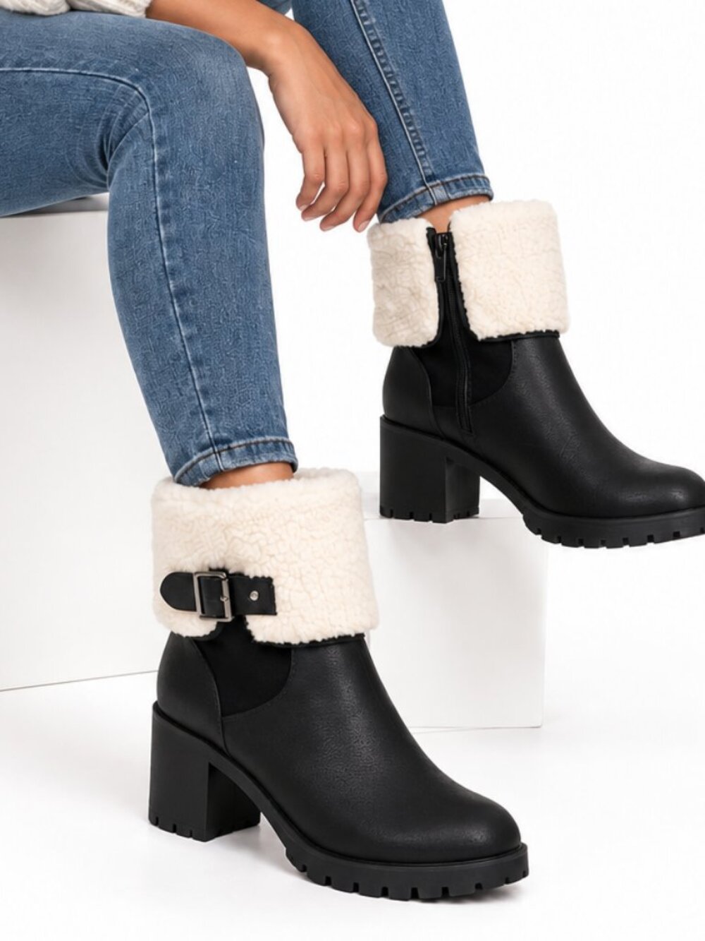 SM New York Tilly Black Faux Fur Cuff Chunky Heel Ankle Boots Size 9